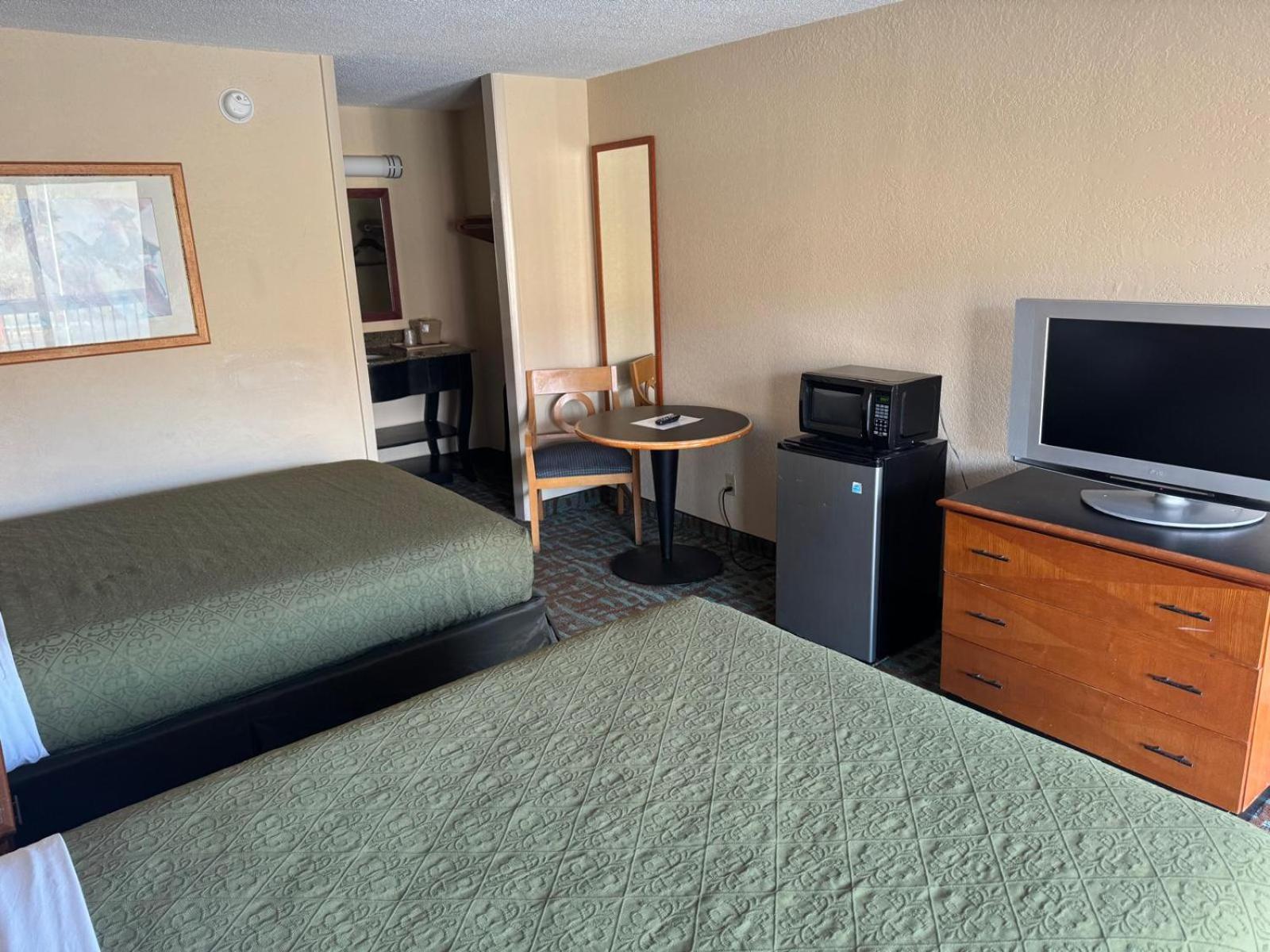 Oyo Hotel Harriman Near I-40 Luaran gambar