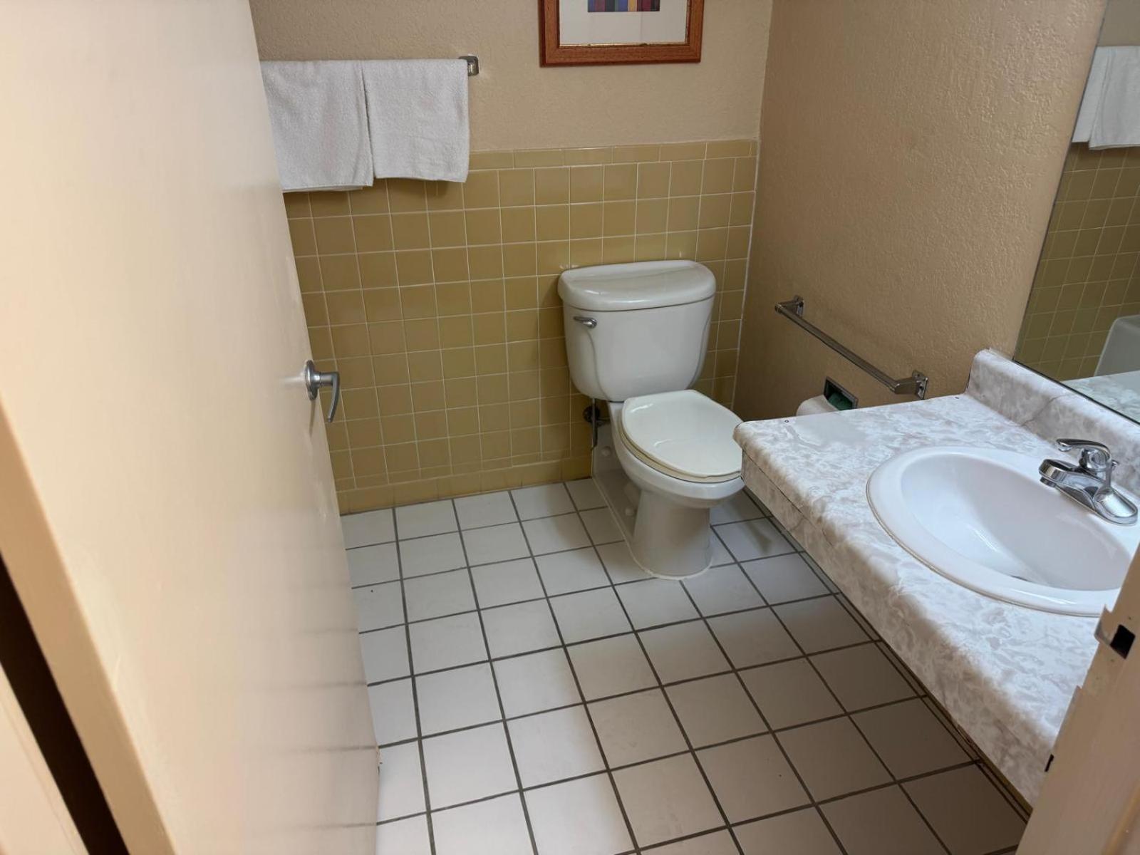 Oyo Hotel Harriman Near I-40 Luaran gambar